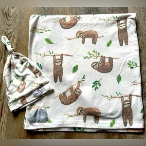 Sloth Multi Use Baby Car Seat and Nursing Cover Sweet Jojo Design Hat